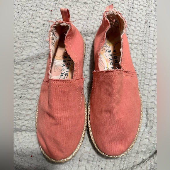 Vionic Coral Laguna Slip-On Shoes - Picture 1 of 4